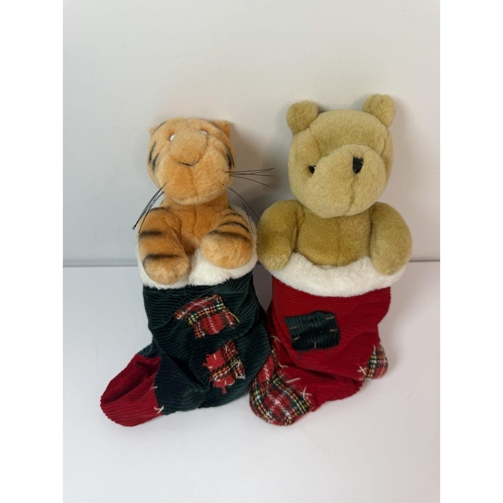 Gund Classic Pooh & Tigger In Christmas Stocking Plush Stuffed Animals Holiday